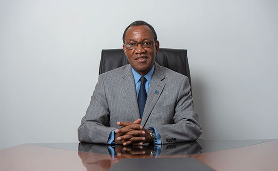 Thomson Mpinganjira FCCA, group CEO of FDH Financial Holdings, Malawi | ACCA Global