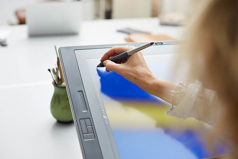 Hand writing on electronic screen